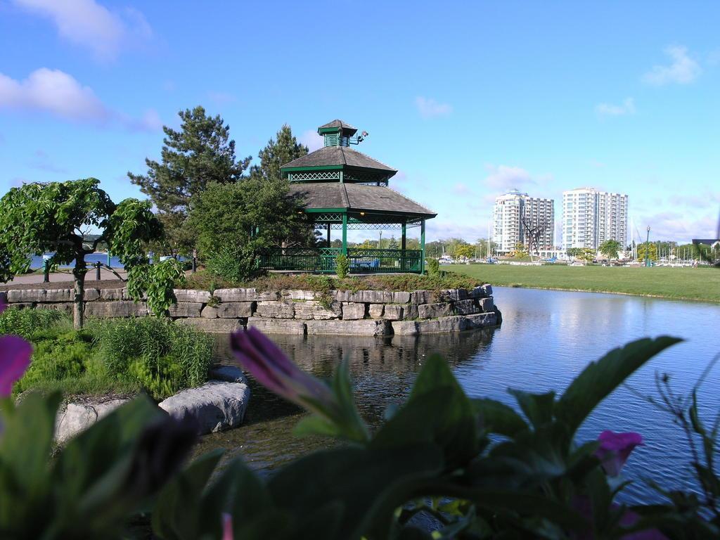 Quality Inn Barrie Esterno foto